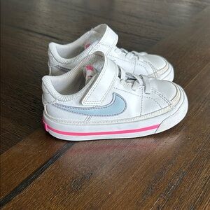 Nike Kids White and Pink Velcro Sneakers